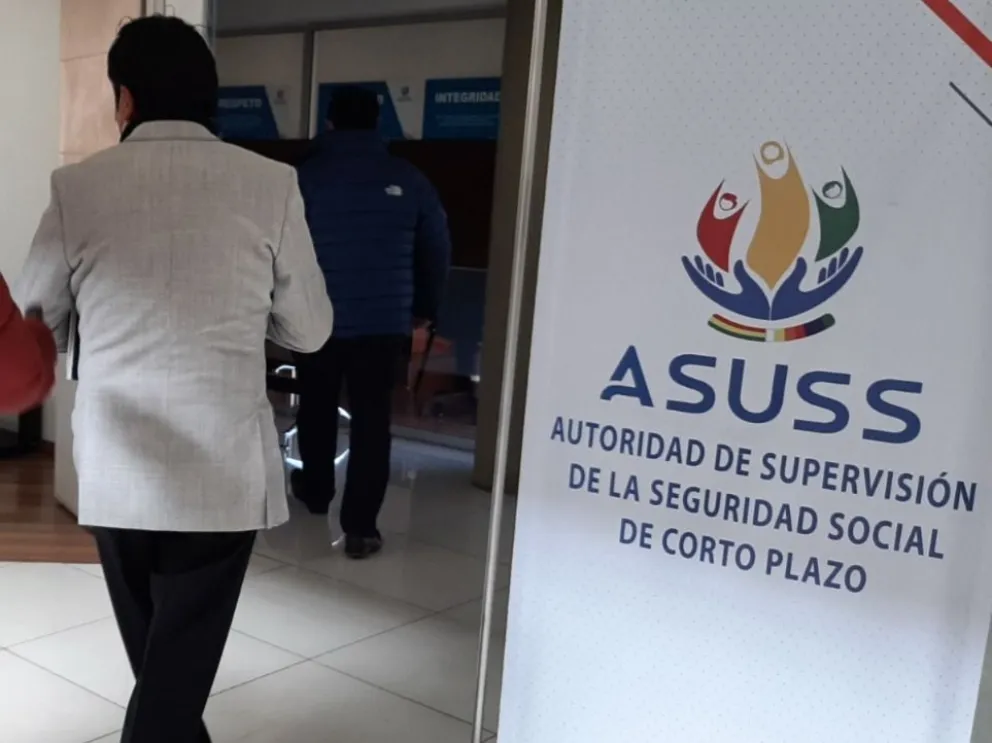 La ASUSS regula la atención en las cajas de salud. Foto: referencia de la Defensoría del Pueblo