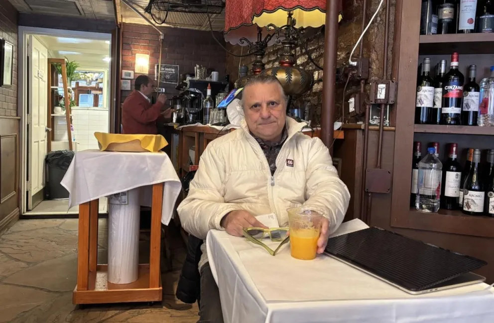 Marcelo, el propietario de una "trattoría" en el barrio Little Italy de la urbe estadounidense. Foto; EFE