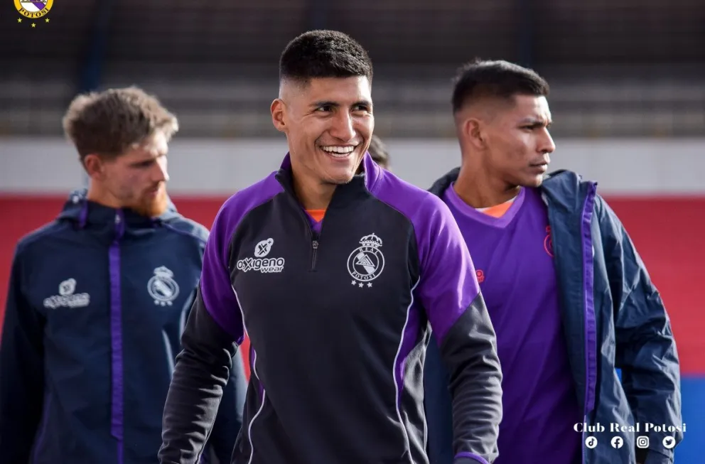 Jugadores del "lila" durante uno de sus últimos entrenamientos. Foto: Club Real Potosí