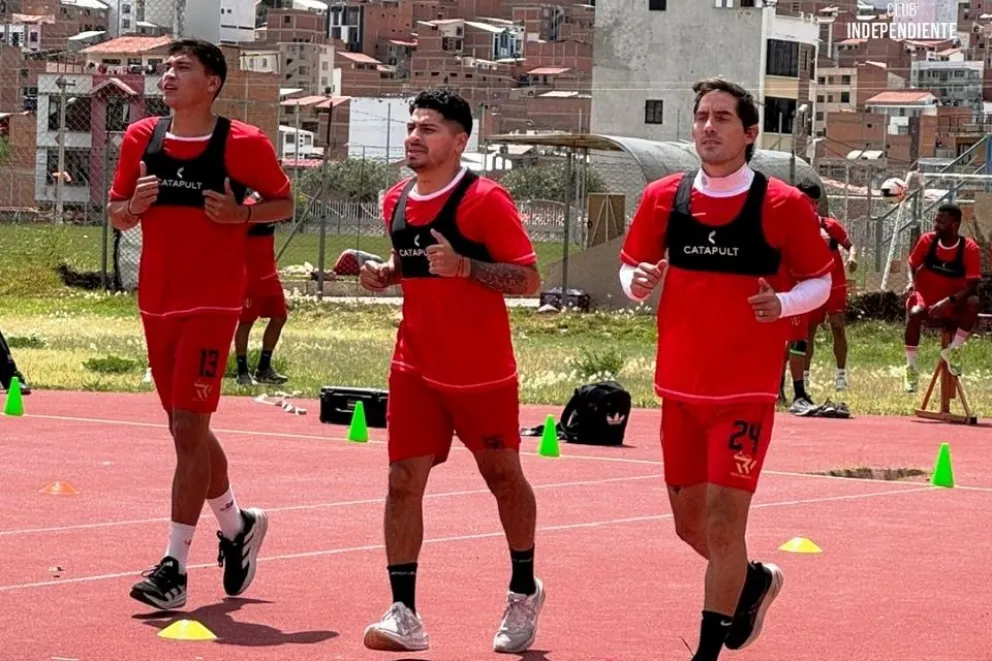 Los capitalinos en el cierre de entrenamientos antes del lance internacional. Foto: CI