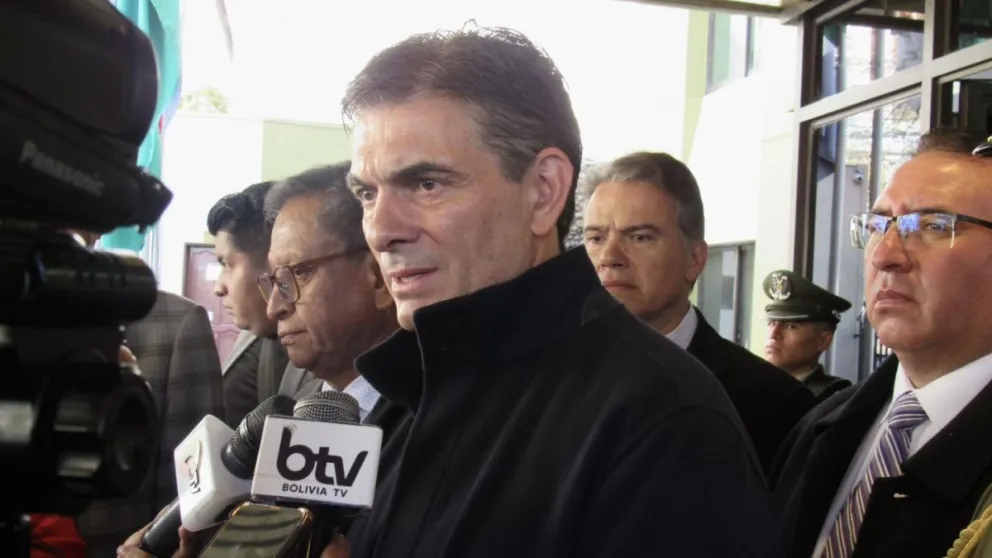 El presidente Rodrigo Paz tras la reunión con mandos de la Policía. Foto: Viceministerio de Seguridad Ciudadana