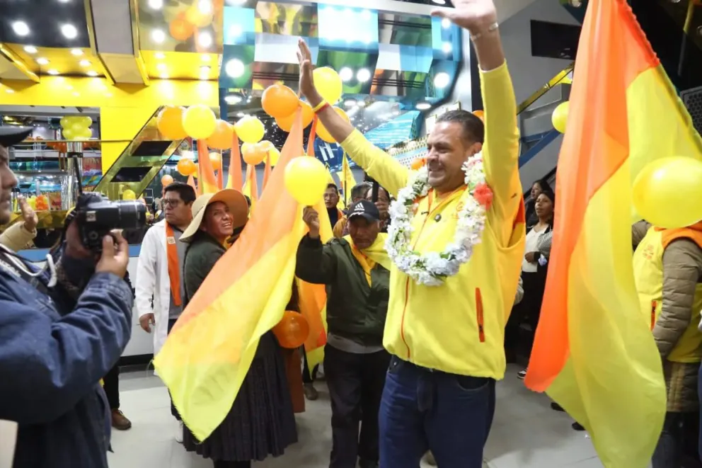 Según la denuncia del excandidato a gobernador Ingvar Ellefsen, el Tribunal Supremo Electoral, incumplió sus responsabilidades al no inhabilitar la candidatura de Luis Revilla. Foto: Arhivo