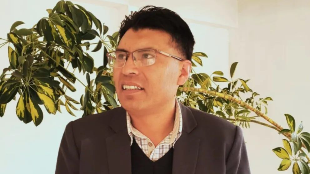 El senador de Unidad, Nilton Condori. Foto: RRSS