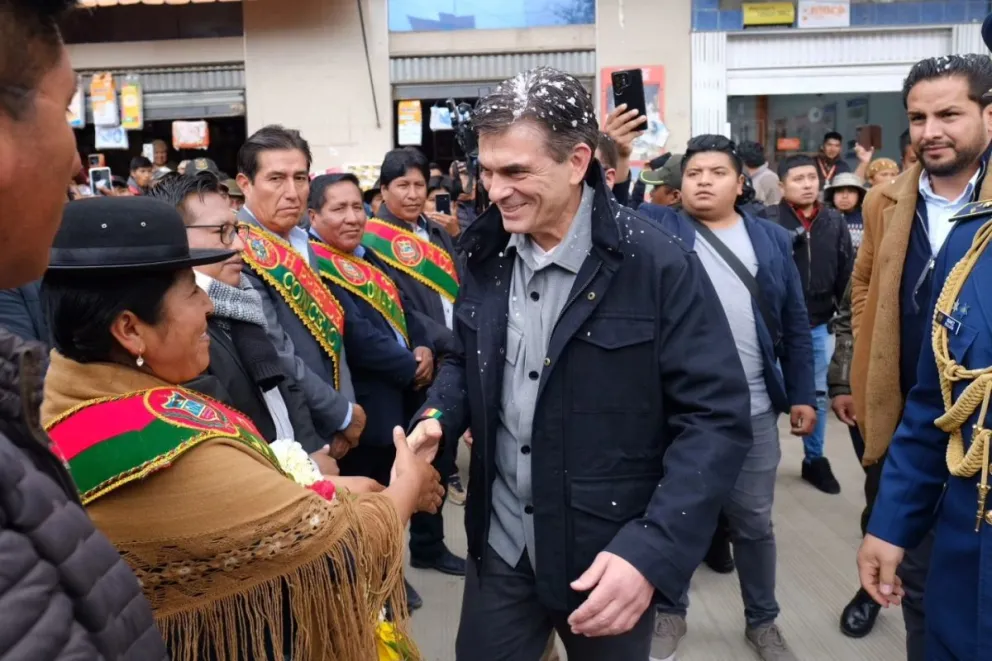 El presidente Rodrigo Paz visitó Achacachi y participó de un acto. Foto: RRSS de Paz 