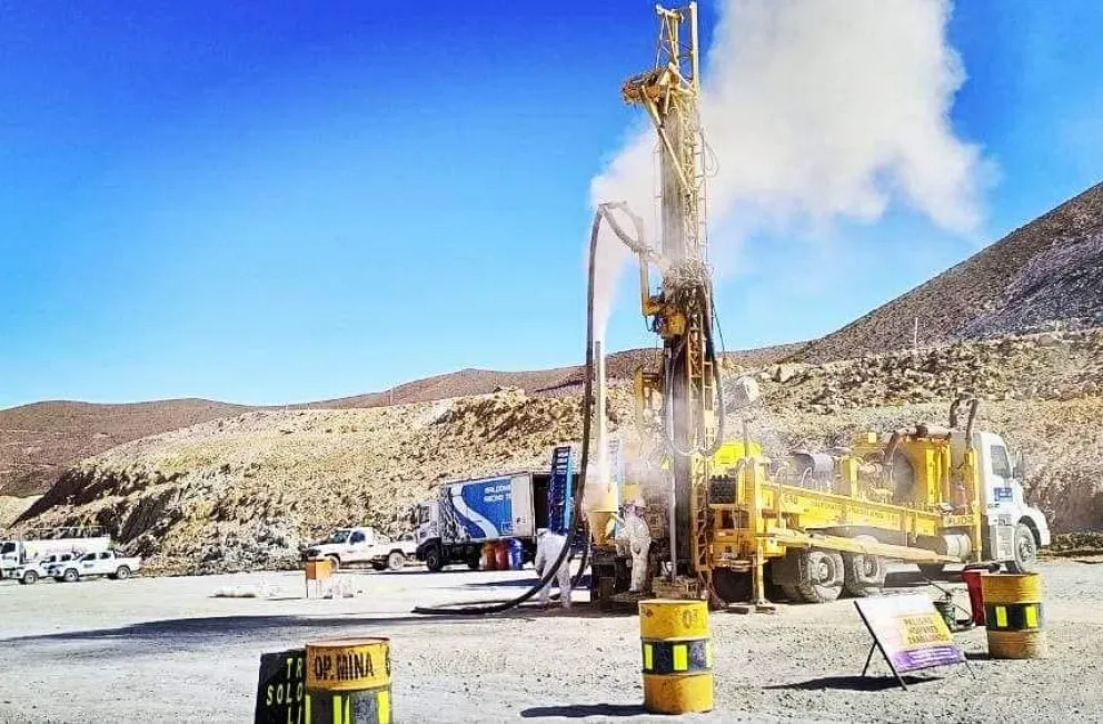 La Empresa Minera Alcira S.A. asegura que viene denunciando estas prácticas delictivas, ante las instancias correspondientes, sin que hasta la fecha se hayan adoptado medidas estructurales suficientes para su erradicación. Foto Minera Alcira S.A.