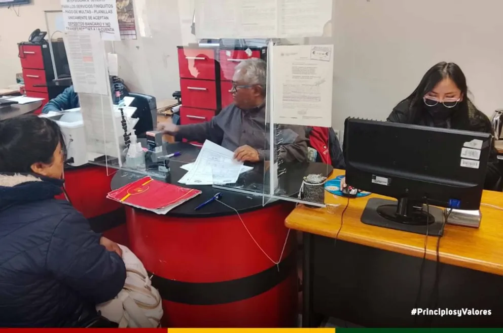 Ventanilla de atención al público en el edificio del Ministerio de Trabajo. Foto archivo