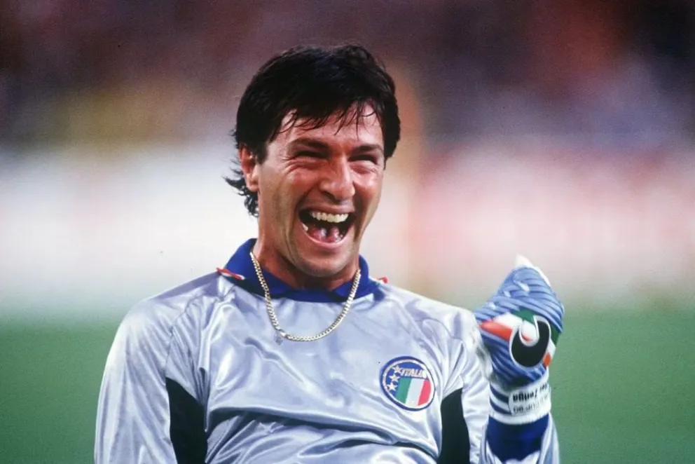 Zenga en un cotejo con su selección en el Mundial de 1990. Foto: FIFA.