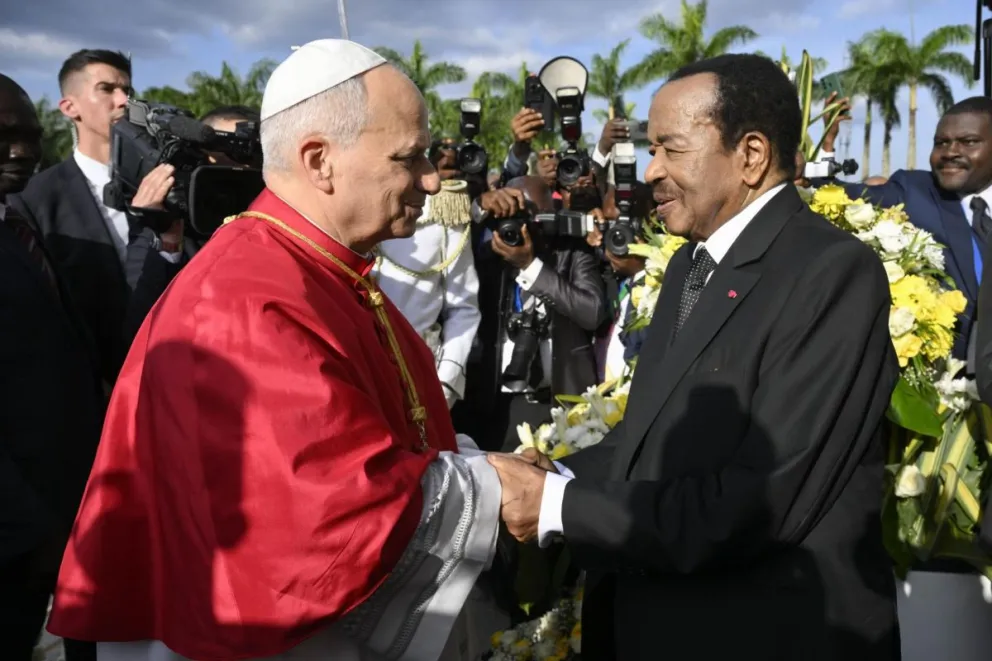 El encuentro entre el papa León XIV y el presidente de Camerún, Paul Biya. Foto: EFE 