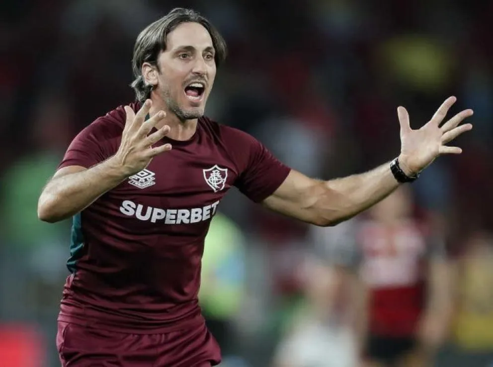 Luis Zubeldía, DT de Fluminense que está preocupado por su elenco. Foto: CF