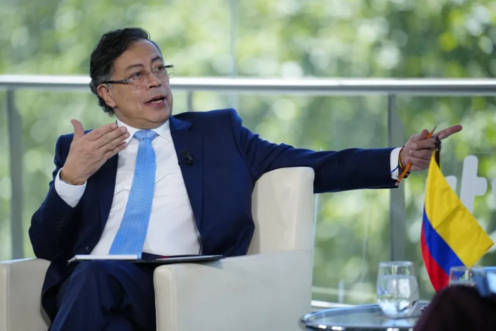 El presidente colombiano Gustavo Petro durante el programa 'Desayuno con RTVE y la Agencia EFE' celebrado en Barcelona, España, el 17 de abril de 2026. Foto: EFE