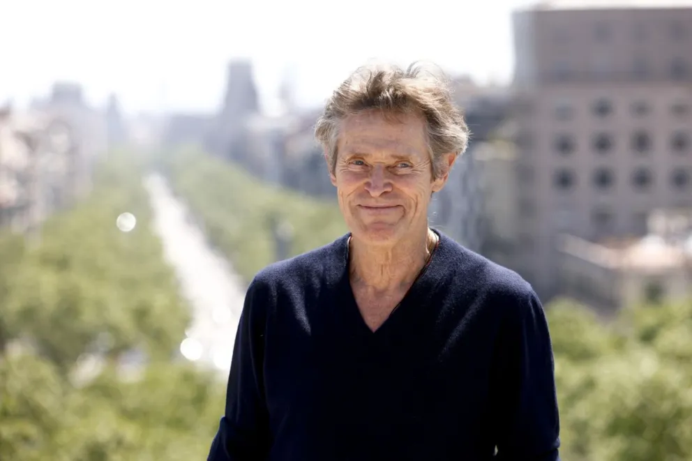 El actor Willem Dafoe posa para los medios durante la presentación de su película 'The Birthday Party', en el BCN Film Fest. Foto: EFE