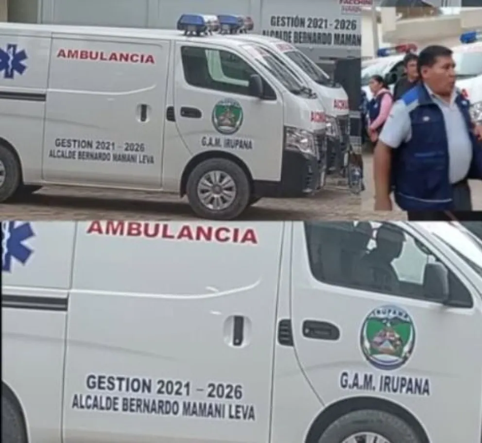 Las ambulancias y el camión llevan el nombres del alcalde. Foto: JCM Noticias
 