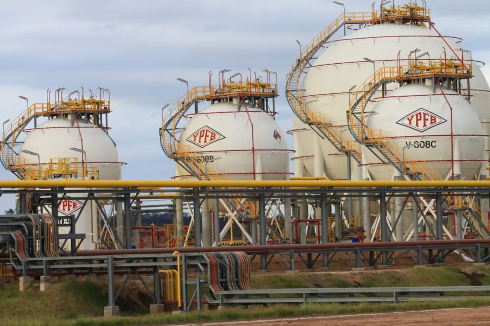 Una planta de gas en Bolivia. Foto: YPFB