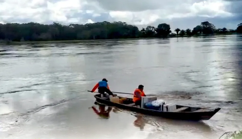 El material electoral fue enviado por vía fluvial, aérea y terrestre. Foto: TED Beni