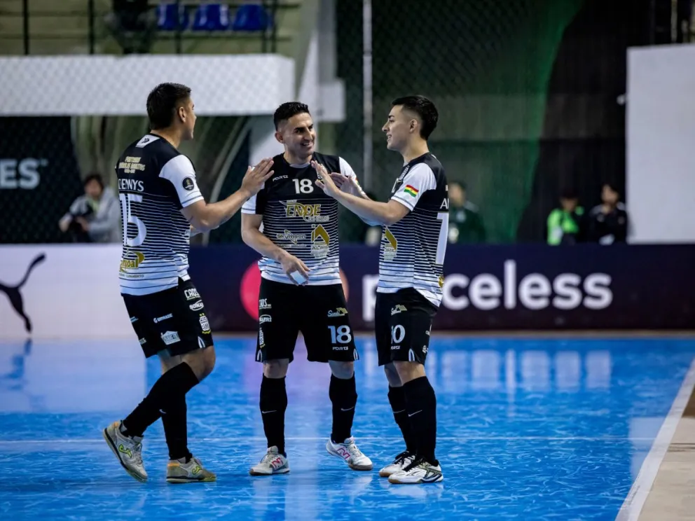 Jugadores de Fantasmas en la Libertadores del año pasado. Foto: Conmebol.