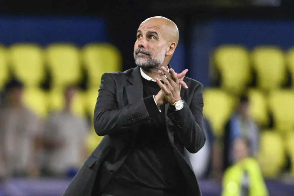 Pep Guardiola, técnico del Manchester City, durante un partido de Liga de Campeones. Foto: EFE
