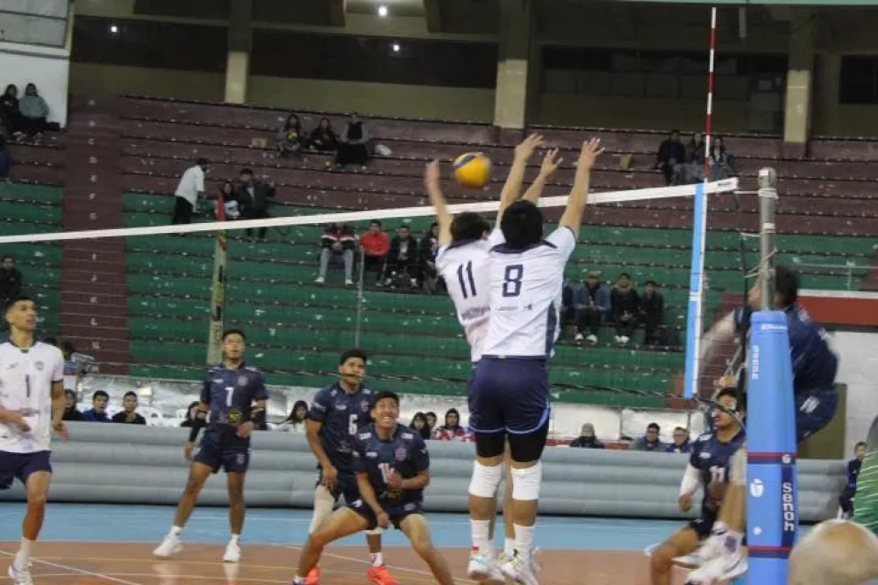 Un partido del Clasificatorio 2025 de La Paz. Foto: Bolívar Voley.