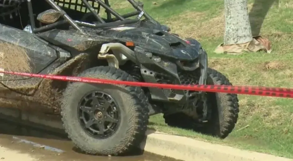 En un punto ubicado detrás del aeropuerto Viru Viru, en Warnes, un piloto de rally, identificado como José Pedro R., fue asesinado a tiros. Foto: Unitel