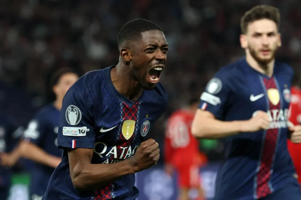 El jugador del PSG Ousmane Dembele celebra el 3-2 durante el partido de ida de semifinales. Foto: EFE