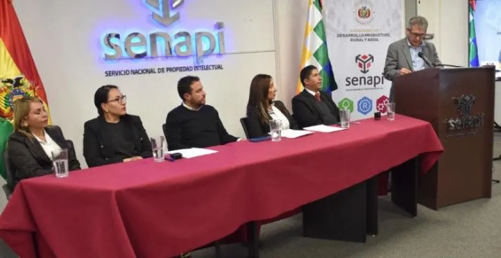 Conferencia de prensa del Servicio Nacional de Propiedad Intelectual (SENAPI) . Foto: SENAPI