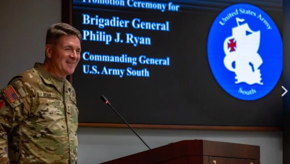 El Mayor General del Ejército de los Estados Unidos, Philip J. Ryan, comandante general del Ejército Sur de los Estados Unidos. Foto: www.jbsa.mil