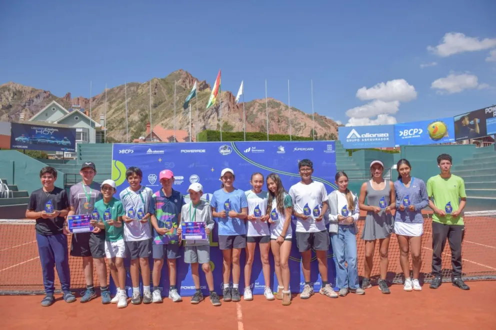 Los premiados del Nacional G1 paceño. Foto: CTLP.
