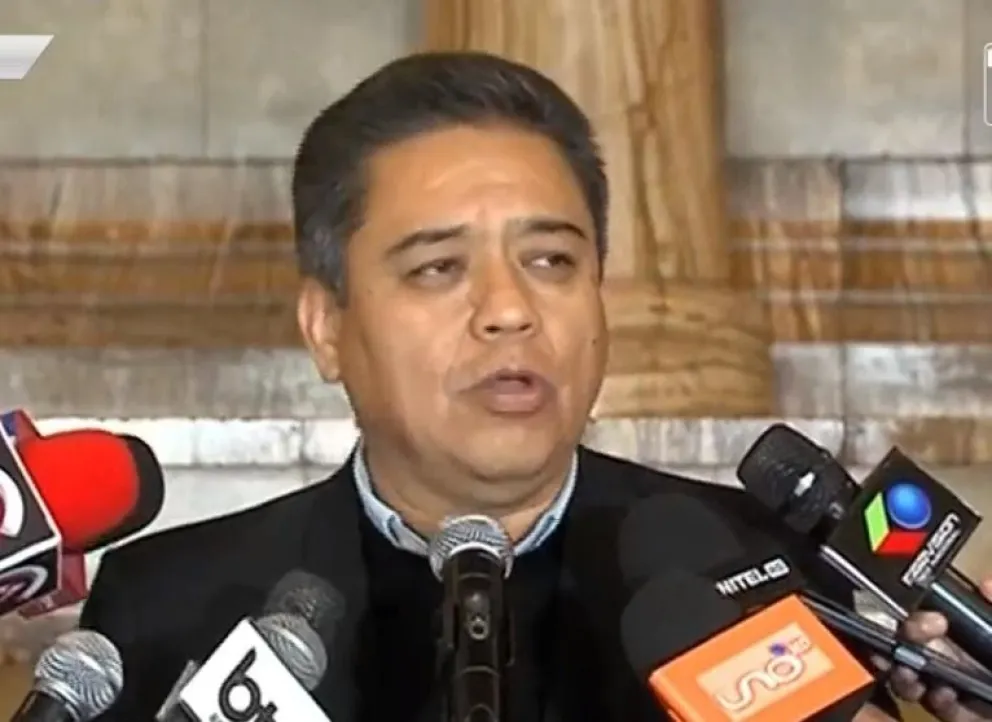 
El vocero presidencial, José Luis Gálvez, en conferencia de prensa. Foto: captura de imagen
