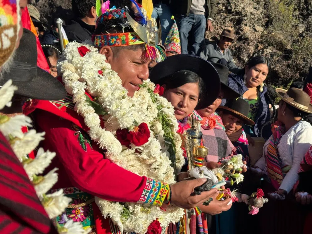 Loza en la ceremonia ancestral en Sipe Sipe. Foto: Gobernación de Cochabamba