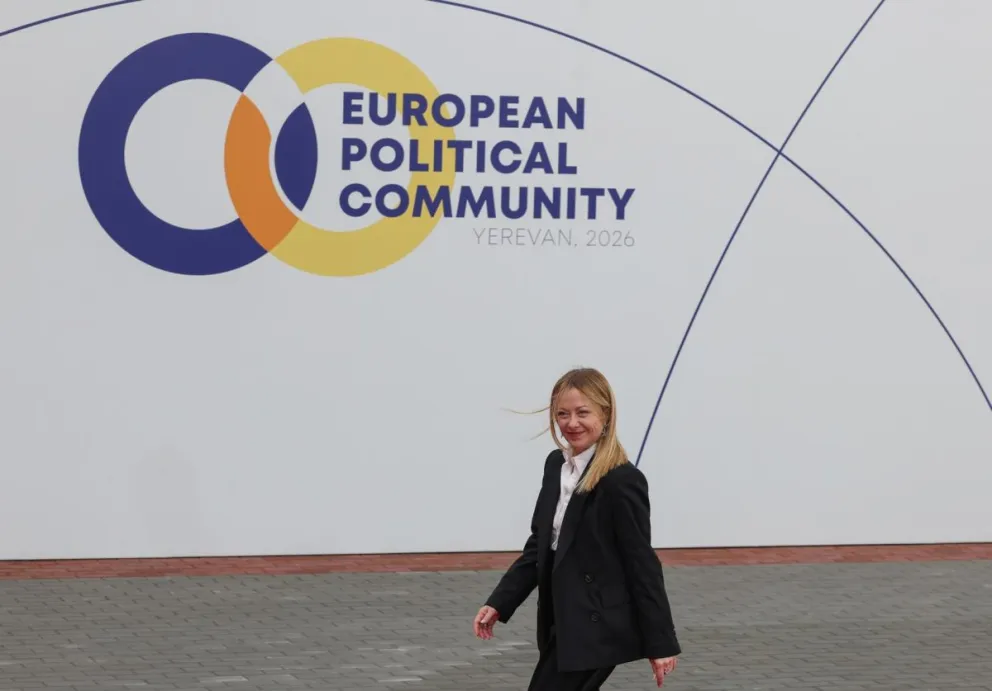 La Primera Ministra de Italia, Giorgia Meloni, llega a una reunión de la Comunidad Política Europea en Ereván, Armenia, el 04 de mayo de 2026. Foto: EFE 