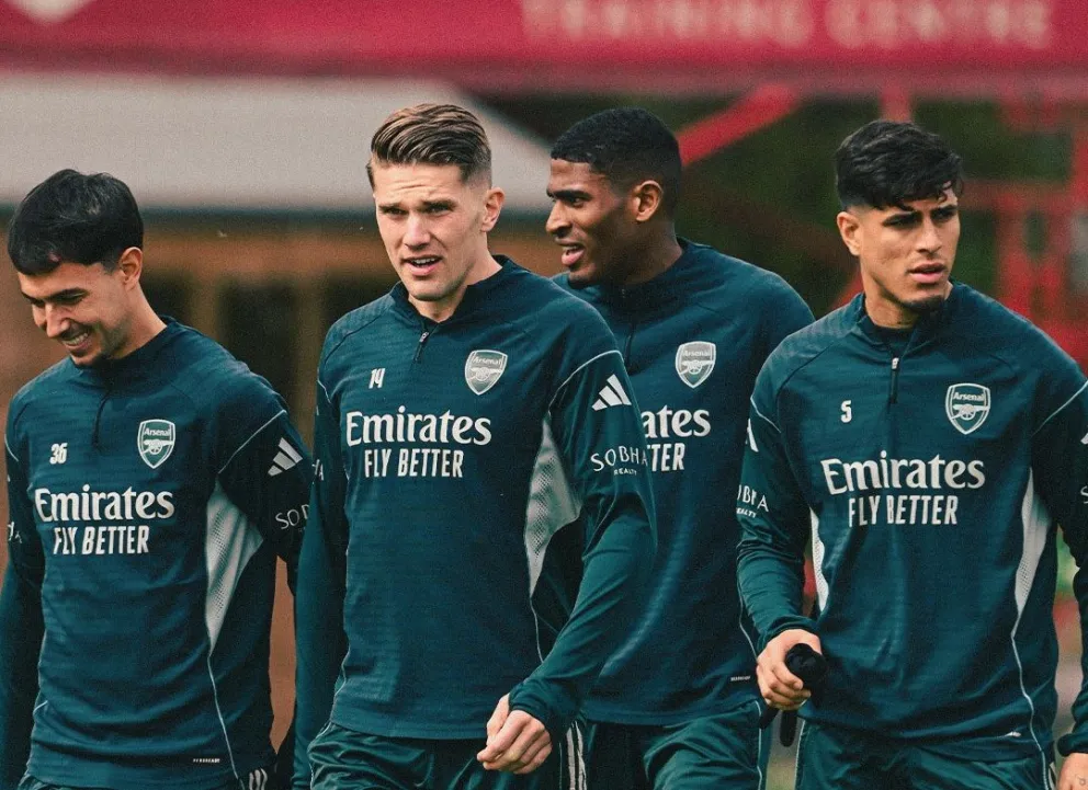 Jugadores del cuadro inglés previo a un entrenamiento. Foto: Arsenal.