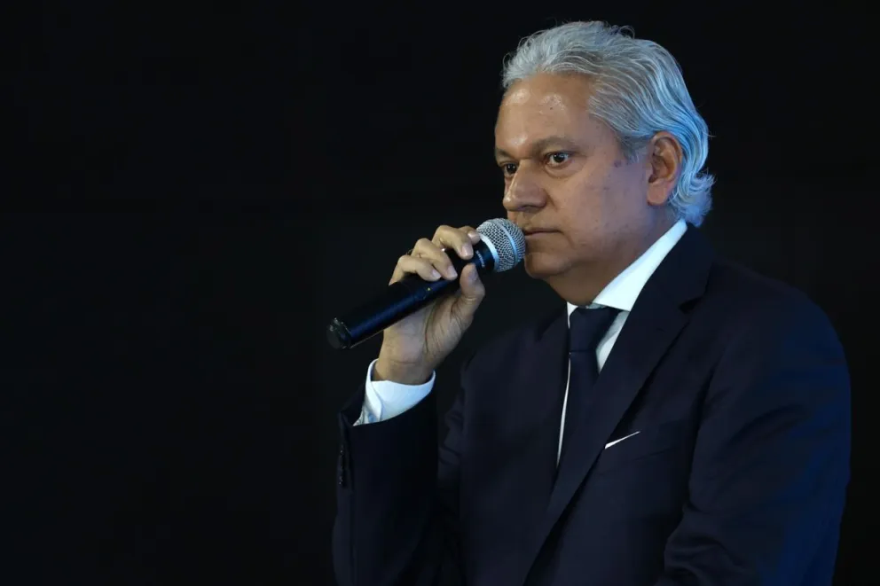 El presidente de la Cámara de Empresarios y Ejecutivos Venezolanos en el Exterior (Cavex), Orlando Soto, fue captado este 5 de mayo, al intervenir durante la II Cumbre Anual de la Cavex, en Ciudad de Panamá (Panamá). Foto: EFE
