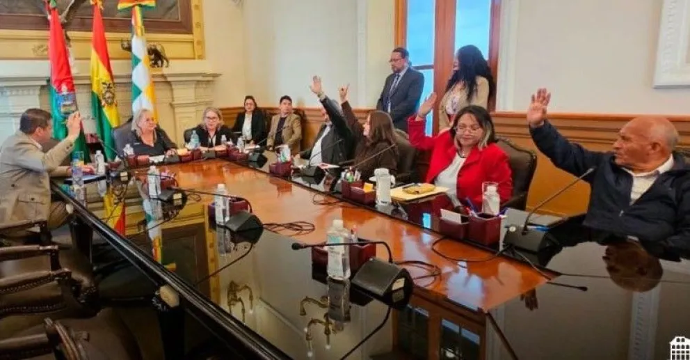 Los nuevos concejales paceños en el ente deliberativo de la Alcaldía. Foto: Concejo Municipal de La Paz/Facebook.