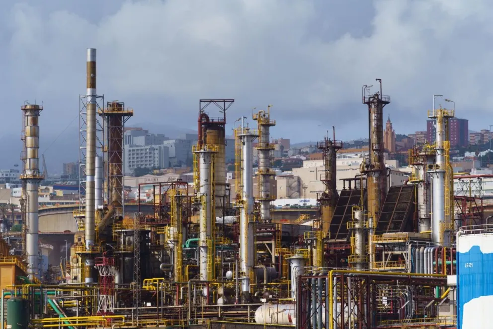 Una refinería de petróleo. Foto: EFE