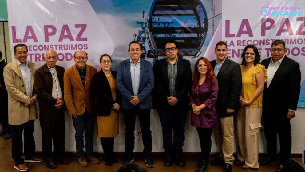 El nuevo gabinete del alcalde César Dockweiler. Foto: Ciudad Humana