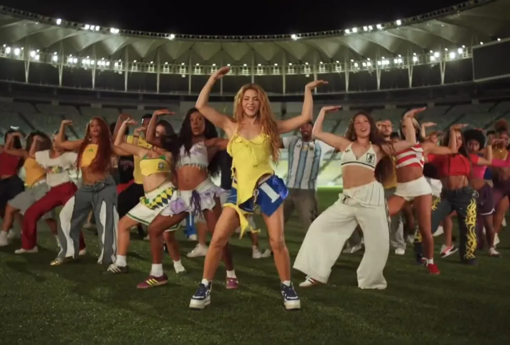 Captura de video cedido por Shakira que muestra a la cantante colombiana en un fragmento del nuevo video de 'Dai Dai. Foto: EFE