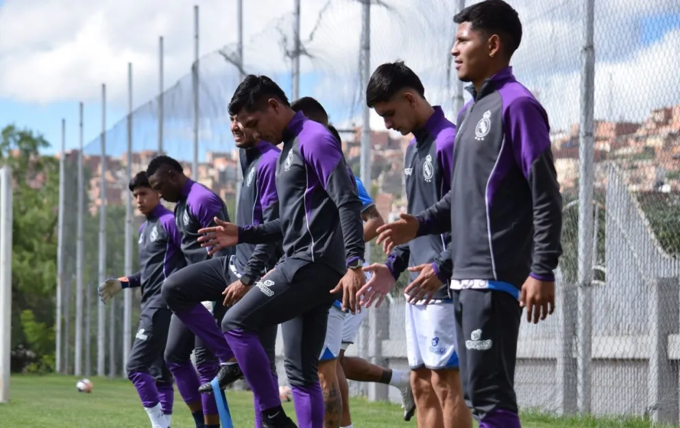 Un entrenamiento de lo lilas que esperan pasar los bloqueos. CRP