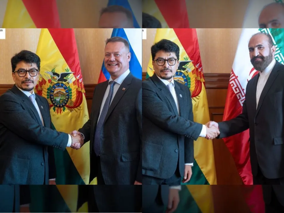 El canciller Fernando Aramayo y el embajador de Rusia, Dmitry Vérchenko. Foto: Cancillería

