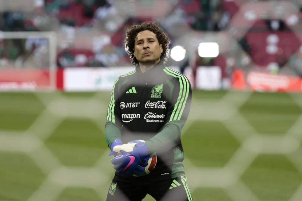 Ochoa previo a un amistoso pasado con México. Foto: EFE.