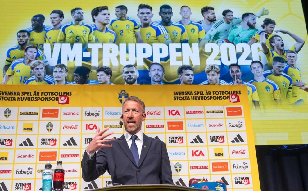 Graham Potter, el técnico de la selección de Suecia, en el momento de dar la lista. Foto: Federación Sueca