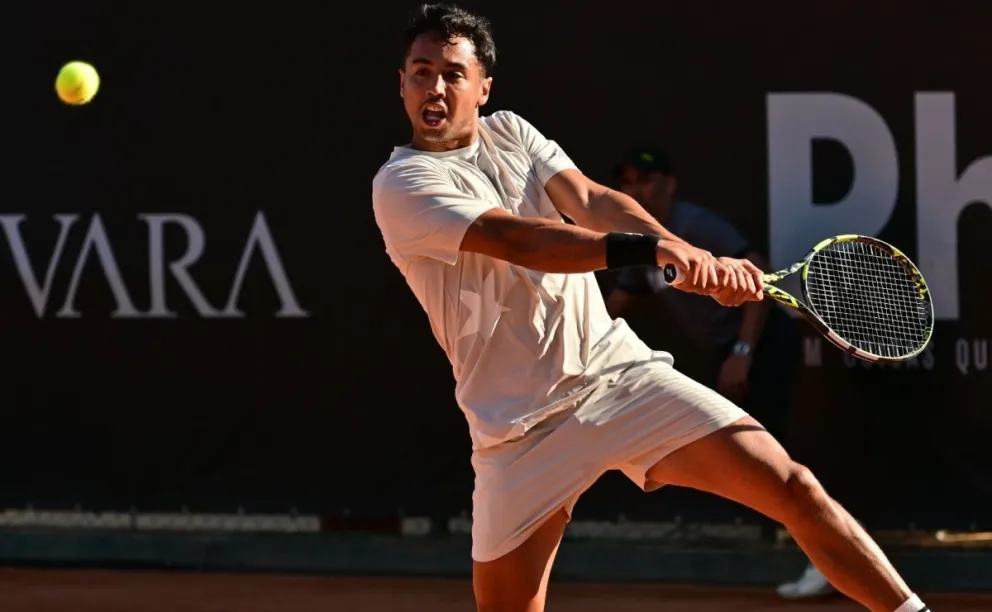Dellien hace una devolución en un anterior torneo. Foto: Archivo FBT.