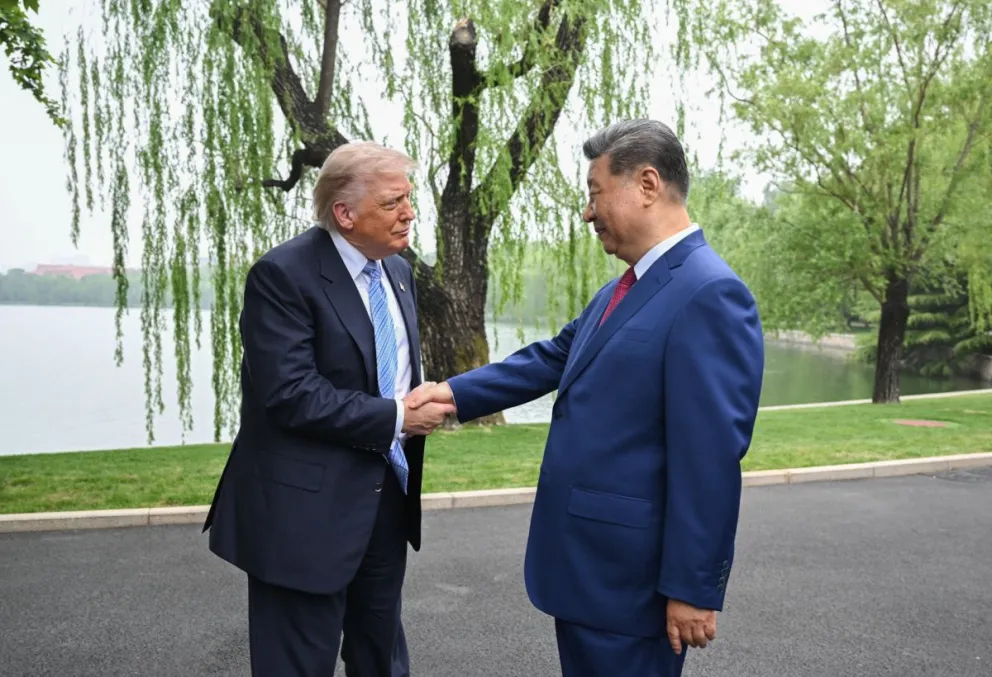 El presidente estadounidense, Donald Trump (i), y su homólogo chino, Xi Jinping, durante el encuentro que celebraron en Zhongnanhai. Foto: EFE 