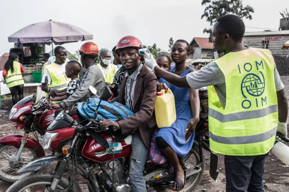 Conductores en un puesto de control contra el ébola en el noreste de la República Democrática del Congo en una imagen de archivo. Foto: EFE