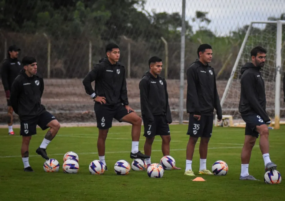 Jugadores de la Academia en uno de sus últimos entrenamientos. Foto: Club Bolívar