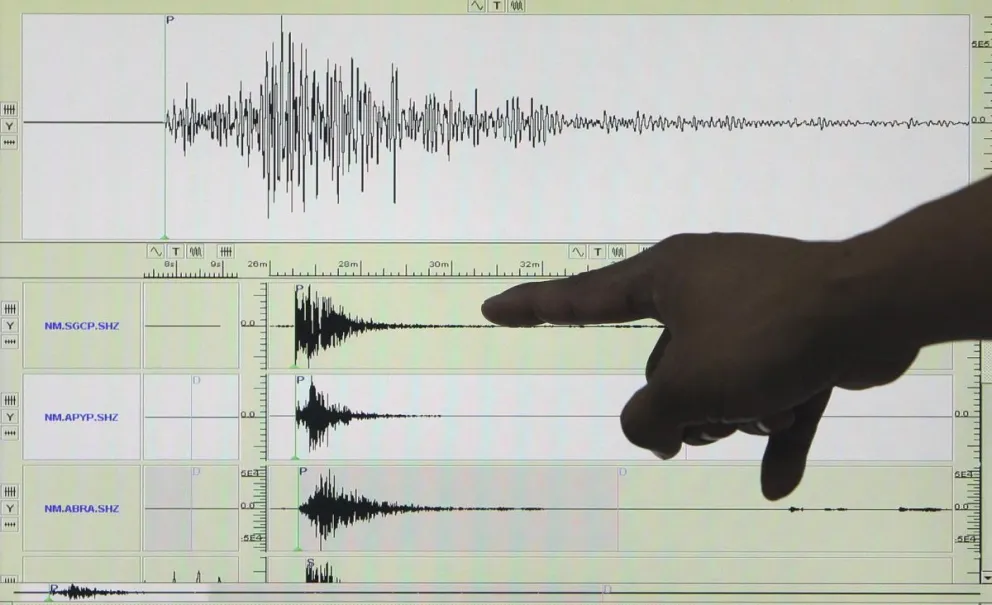Un sismógrafo registrando un terremoto. Foto: EFE