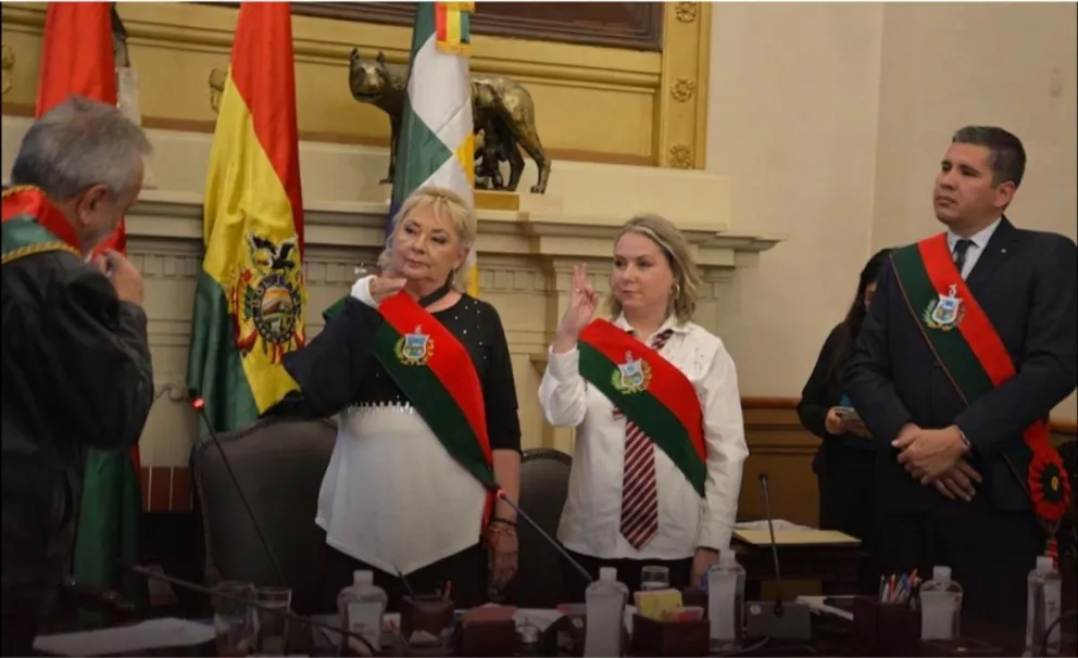 La directiva del Concejo Municipal paceño elegido el lunes, 4 de mayo. Foto: Concejo Municipal de La Paz