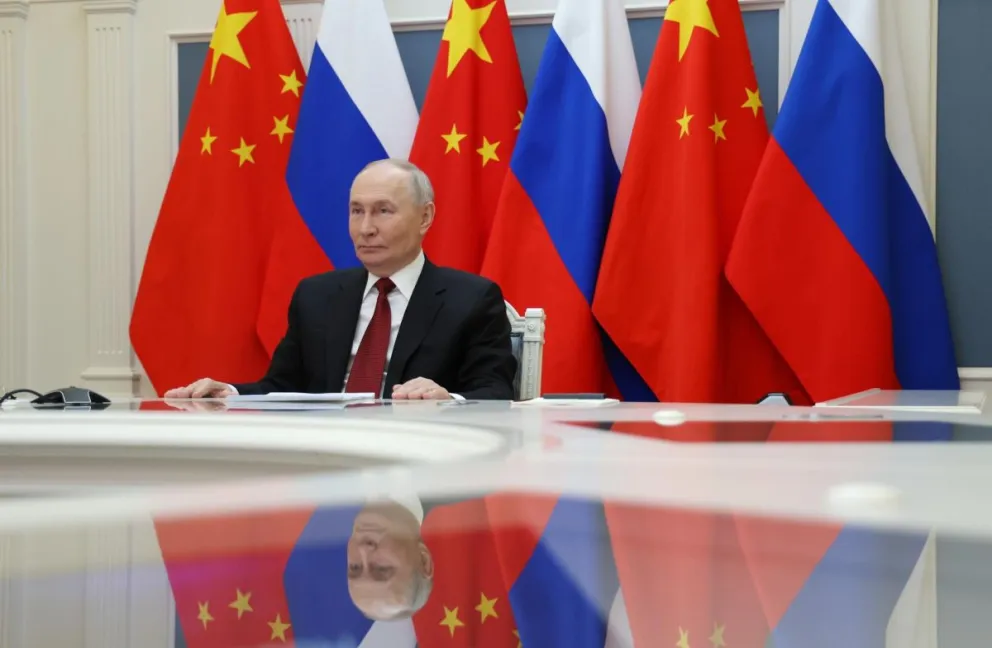  El presidente ruso, Vladímir Putin, en una reunión con el presidente chino, Xi Jinping, por videoconferencia en el Kremlin. Foto: EFE