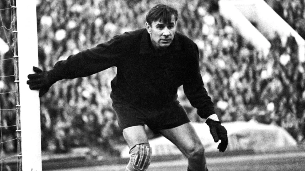 El legendario guardameta en un compromiso del seleccionado soviético. Yashin fue uno de los grandes porteros del mundo.