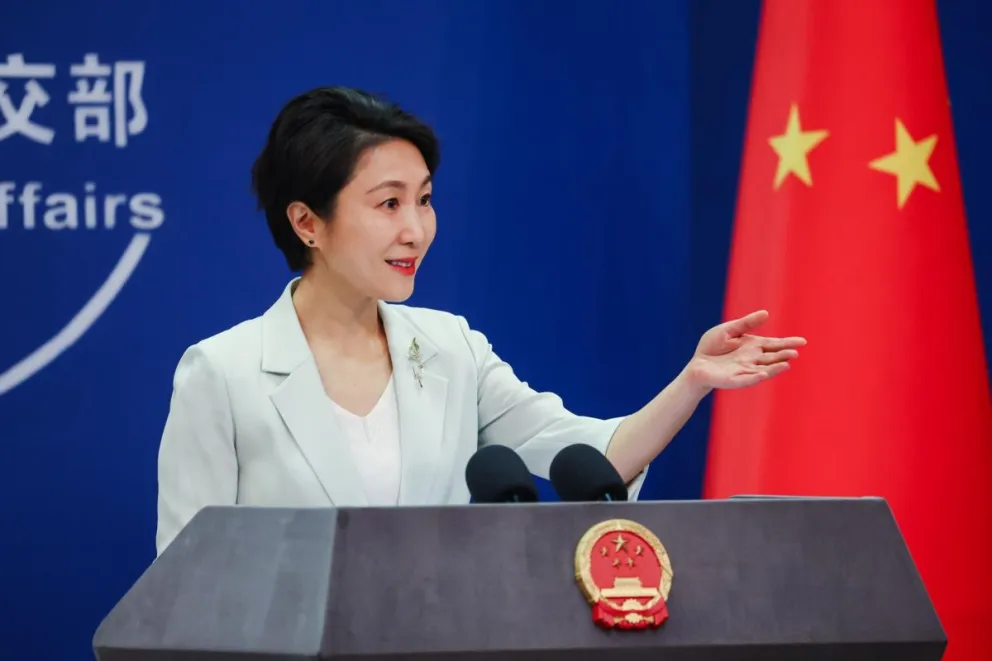  La portavoz del Ministerio de Relaciones Exteriores de China Mao Ning durante una conferencia de prensa en Pekín. Foto: EFE