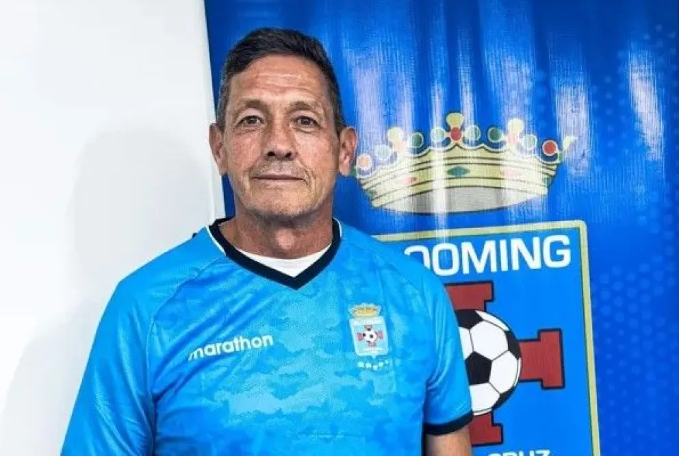 Mauricio Soria el día de su presentación como director técnico del celeste cruceño. Foto: Club Blooming