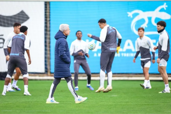 Gremio ya tiene su plan de trabajo en el receso mundialista para enfrentar a Bolívar